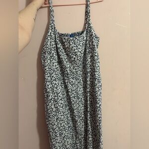⭐️Old navy black and white dress women’s extra large